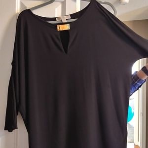 Black 3/4 sleeve dress top